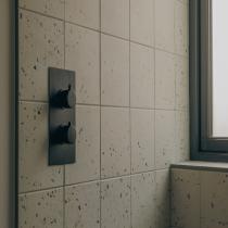 Oban Shower Detail